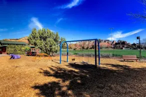 SuMmEr SaLe - Kameya Casita, Red Rock Views, Walk to Trails, Koi Pond & Patio - Image 2