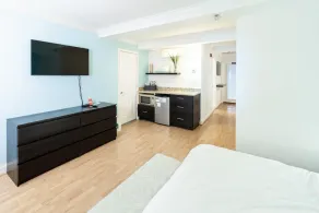 Rehoboth Beach pet friendly hot tub Canalside Inn - Image 4