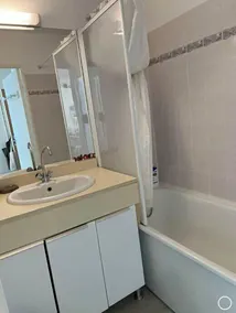 Appartement avec piscine quartier de l Aiguillon - Image 2
