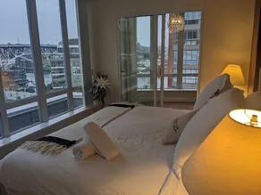 Rare Entire Penthouse Floor w/ 3 Separate Suites w/ Jacuzzi | Views | Decks - Image 4