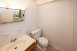 Brownley Beach Cottage- steps to the Beach, Elevator, Dog Friendly! - Image 5