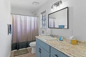 Waterfront Beach House - Image 3