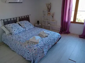 Smukt lille hus til et par - Image 4