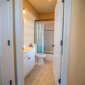 Brice Is Right 4 Bedroom Home by RedAwning - Image 4