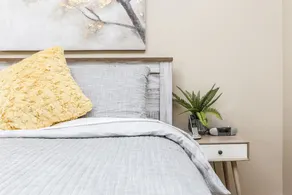 Beautiful Condo by the beach, walk to downtown - Image 5