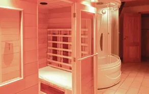 Beautiful home in Ucimont with sauna - Image 3