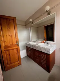 Stupenda villa familiare con piscina privata, vista mare e distanza a piedi dalla spiaggia - Image 2