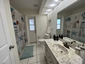 Retreat with Screened Heated Pool Overlooking the Golf Course 3BR/2BA - Image 2