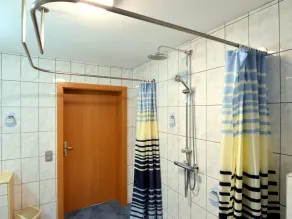 Comfy Holiday Home in Burg Reuland with Sauna, Terrace, BBQ - Image 2
