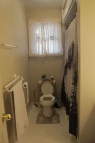 Peaceful & Cozy 3 Bedroom House In Newcastle, ON - Image 5