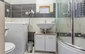 1 bedroom amazing apartment in Cres - Image 2