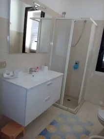 Wohnung 5 Zimmer - 50 Meter vom Meer entfernt! - Image 5