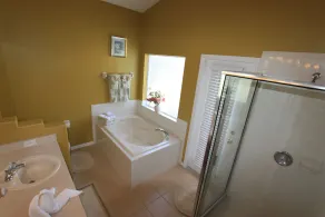 Newly Renovated 2000 SQFT SFH; 4BR/3BA, 2 Master Suits, Private Pool & Spa - Image 4