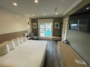 Coastal Suites  - Image 5