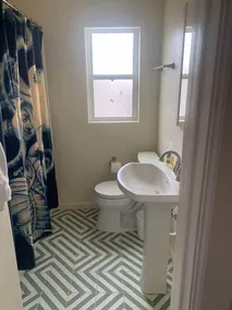 Game-Day Compound: Pool, 4BR, Walk to UA Stadium - Image 5