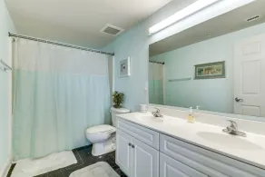 Wunderschön eingerichtetes Penthouse mit 3 Schlafzimmern und 2 Bädern - Image 3