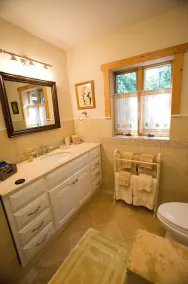 STUNNING  VACATION AND SKI HOME - Hudson Valley, Woodstock, Hunter - Image 2