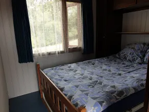 Mobile Home, for 2 adults and 3 children, surrounded by meadows with animals - Image 3