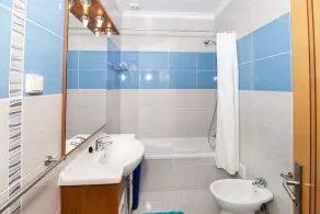 Casa Roland - AL (Official Local Lodging) - Image 2
