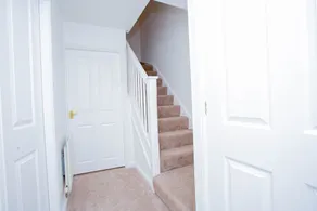Beautifully Decorated 2 bedroom house - Image 4