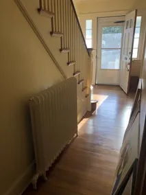 Stylish & Cozy Fully Equipped Home - Image 3