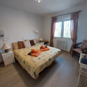 Magnificent villa with private swimming pool and breathtaking sea/mountain view - Image 3