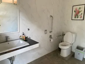 Chang Noi Hua Hin Pranburi fully accessible barrierefrei resort - Image 5