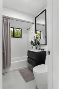 3 Bedroom Luxury Modern Home with Heated Pool and Near Downtown Dining & Shops! - Image 4