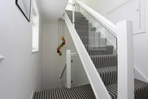 BOURNECOAST: MODERN HOUSE IN TOWN CENTRE WITH GAMES ROOM - SNUG - WIFI - HB3114 - Image 2