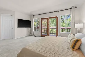 Between Napa & San Francisco 6bed large bright - Image 3