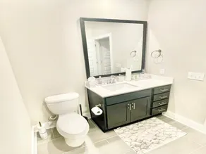 Uptown Traveling Dreams Studio w/Gym & Rooftop Pool! - Image 5
