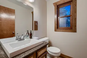 Mountain View Retreat - Epic Views, Pool Table & Garage - Image 2
