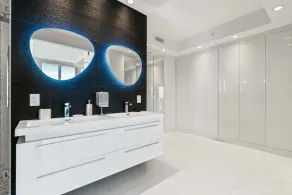 Oceanview Penthouse Condo at Decoplage -PH6 - Image 3