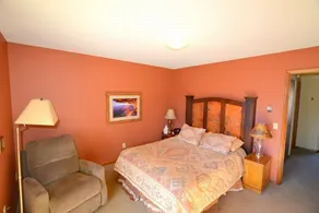 Grand Estates-Spacious Two-Level Condo with Spectacular Views Near Lake Estes - Image 4