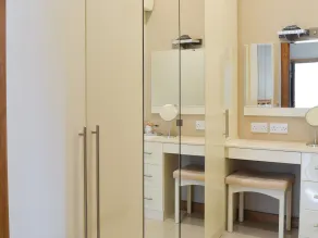 3 bedroom accommodation in South Cave, near Beverley - Image 2