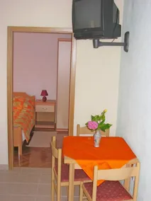 Apartments Stipe, (9287), Slatine, hr - Image 4