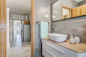 Villa Gariful Sleeps 8 with Pool & Pet Friendly - Image 4