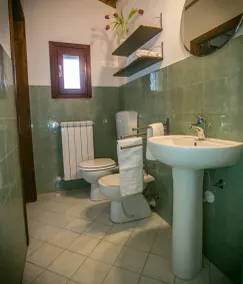ruhige Panoramalage mit Pool, 3 DZ, 3 Bäder, Wohnküche, Terrasse, Privatgarten - Image 2