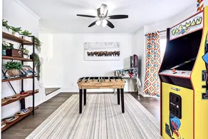 ✨ Modern & Cozy Home - 5 mins to DT Lawrenceville ✨ - Image 5