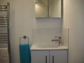 Light airy studio conversion - Image 4