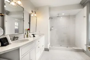 The Davenport Inn - Image 3
