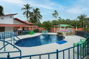 Pangea Lodge with Shared Pool at the Heart of Manzanillo - Image 4