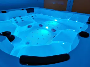 Zythogite, 23 personnes, 9 chambres, 6 salles de bain, bbq, jacuzzi, jardin, billard - Image 3