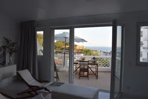 Balcony to the sea 200 m from the beach - Image 5