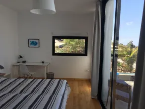Ny: Modern villa med 180 ° havsutsikt och saltvattenpool - Image 4