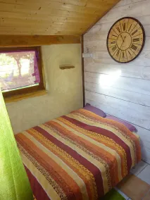 casa unifamiliar en un fardo de paja - Image 4