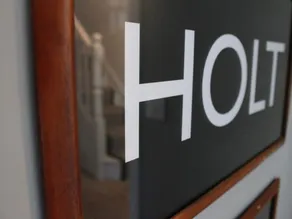 10 minutters gang til Holt - et dejligt hus med parkering og privat græsplænehave - Image 2