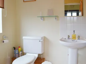 2 bedroom accommodation in Millom - Image 2