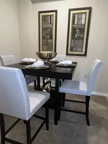 *Golden Dream Retreat* w| Lakeview Nr Jax INT Airport - Image 3