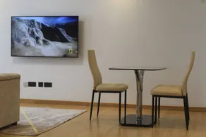 GOLF VIEW SERVICED APARTMENTS - Image 2